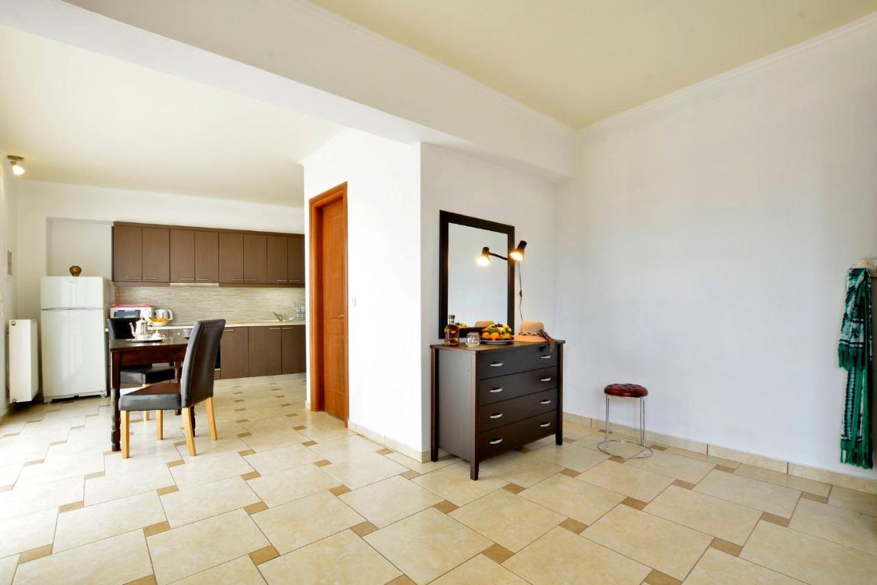 Golden Fox Villa Lakones Exterior photo