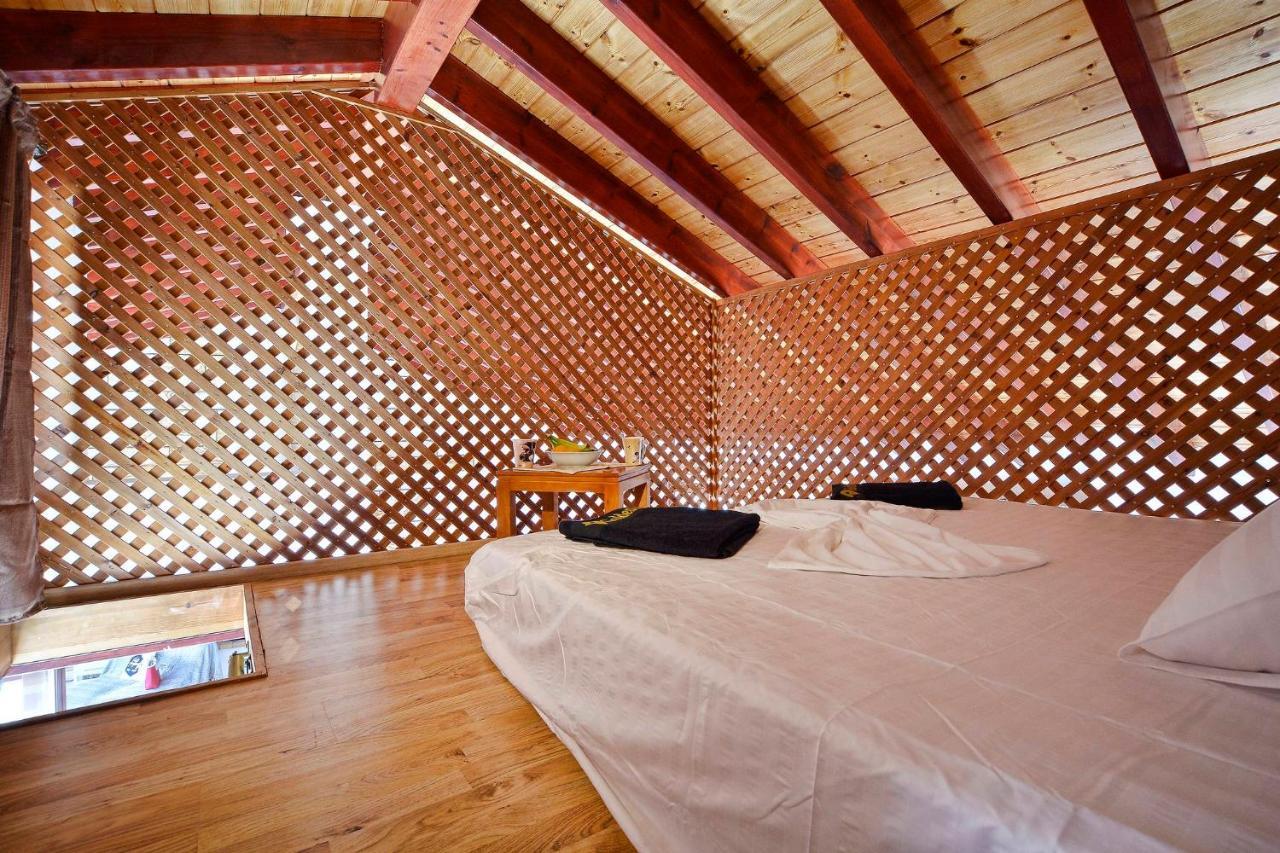 Golden Fox Villa Lakones Exterior photo